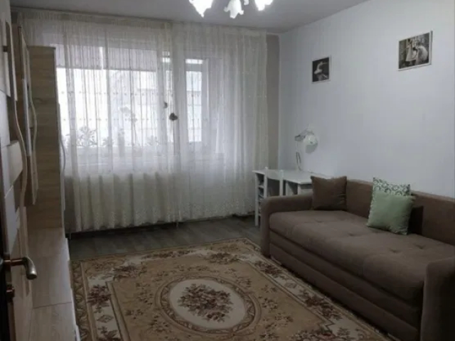 2 camere,  decomandat,  55 mp, de vanzare apartament in zona Precista,   161658