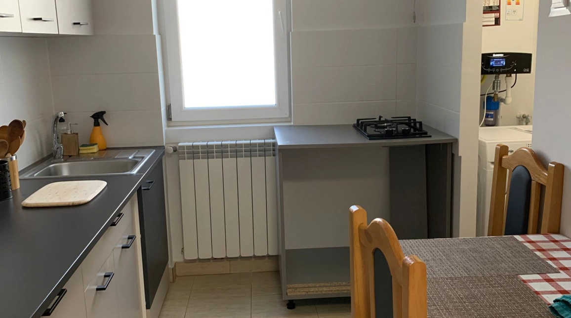 Oferta De vanzare apartament, 2 camere, semidecomandat, 50 mp, Tatarasi,  Dispecer-Posta imagine 1
