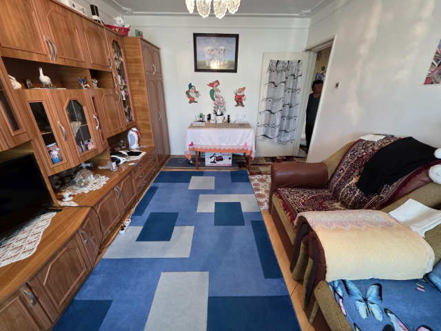 Apartament, 2 camere  decomandat,  48 mp, Dacia, de vanzare,   162261