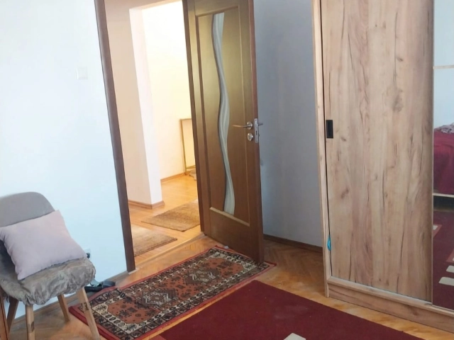 Apartament 3 camere - Alexandru cel Bun