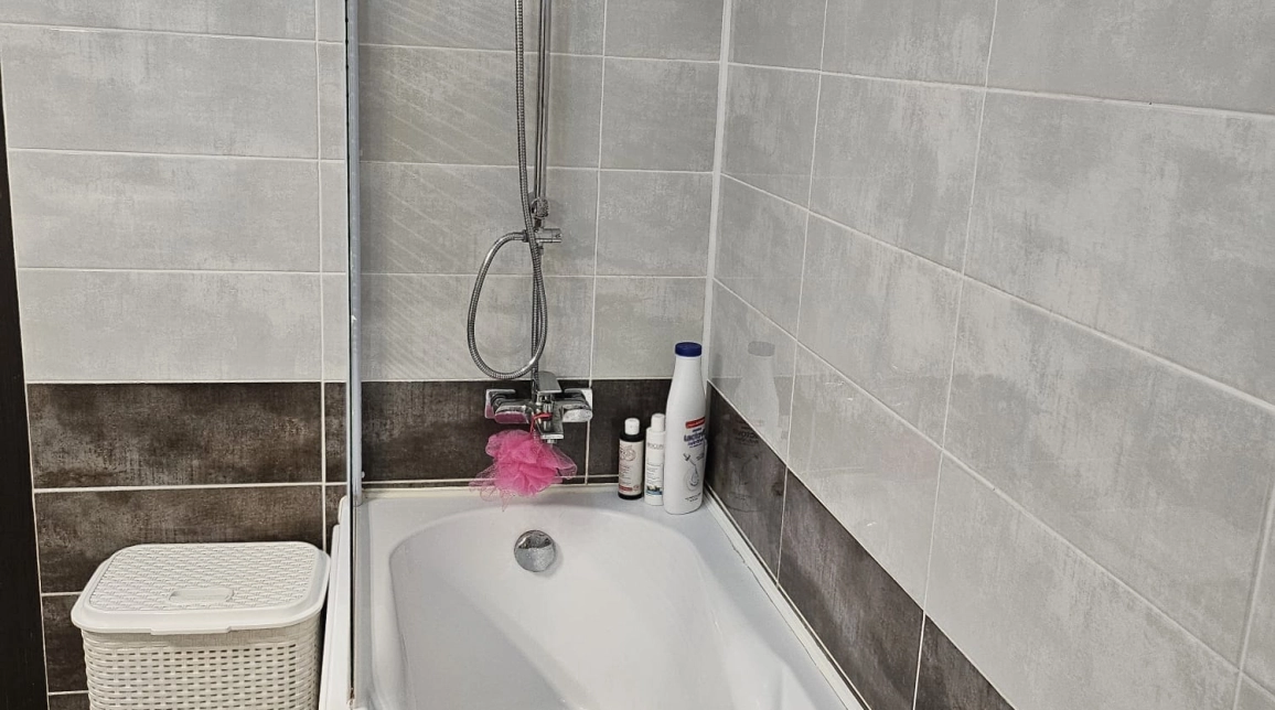 Oferta Apartament de vanzare, 2 camere, decomandat, 68 mp, CUG,  Roxema imagine 11