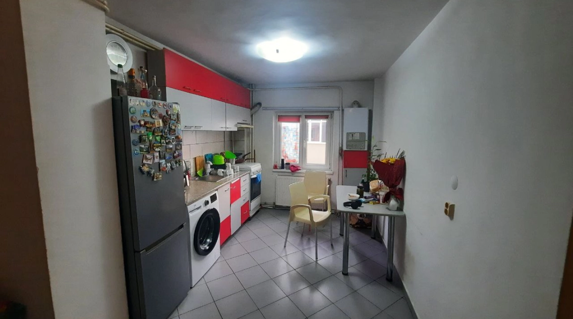 Oferta 2 camere, decomandat, 54 mp, de vanzare apartament in zona Precista,  Scoala nr 4 / Fyps imagine 4