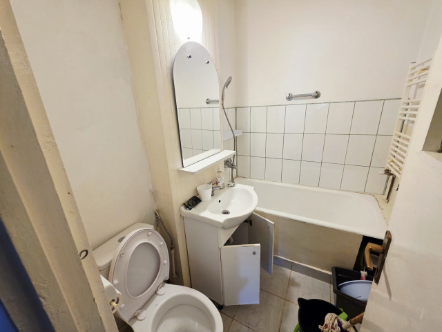 Apartament, 2 camere  decomandat,  42 mp, Mircea cel Batran, de vanzare,  (BRD) 163106