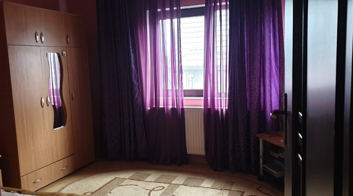 Oferta Casa de vanzare, 5 camere, 200 mp, Barnova,  dupa Pensiunea Garofita imagine 8