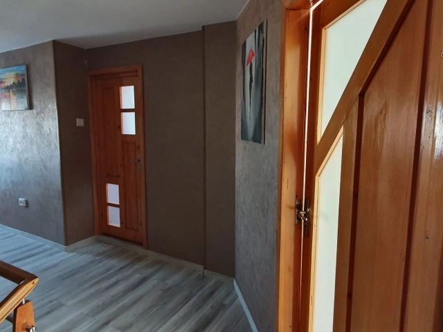 Apartament 3 camere - Tatarasi