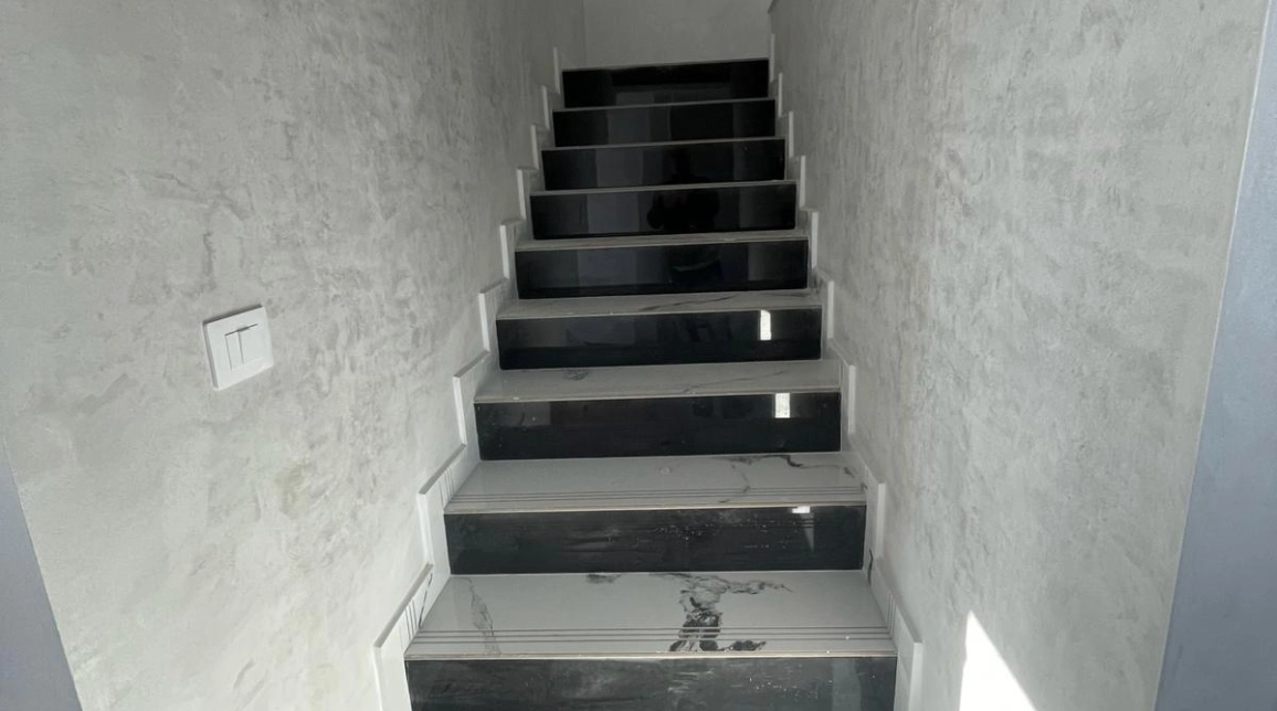 Oferta De vanzare casa, 4 camere, 106 mp, Rediu,  Restaurant Casablanca imagine 8