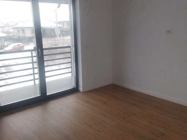 Apartament 4 camere - Valea Adanca