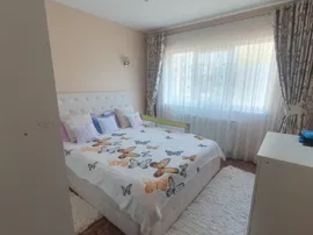 Precista apartament  56 mp, 2 camere,  semidecomandat, de inchiriat,  (Scoala Nr.4) 161929