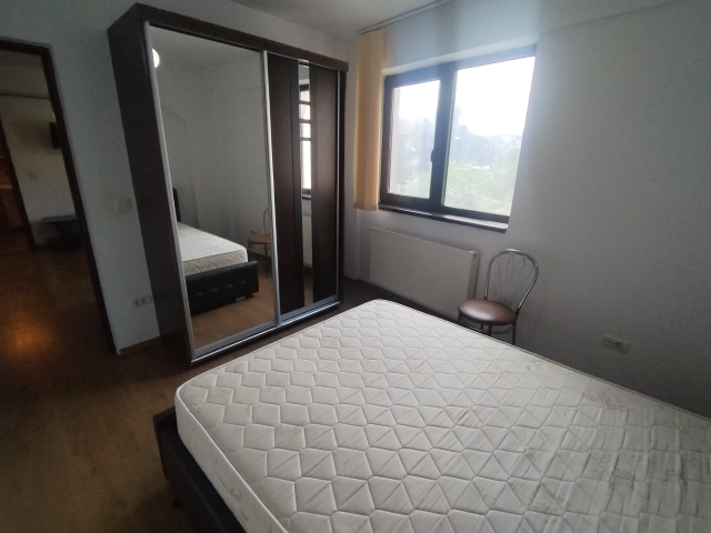 Central apartament  40 mp, 2 camere,  semidecomandat, de inchiriat,  (Pallas Campus ) 162469