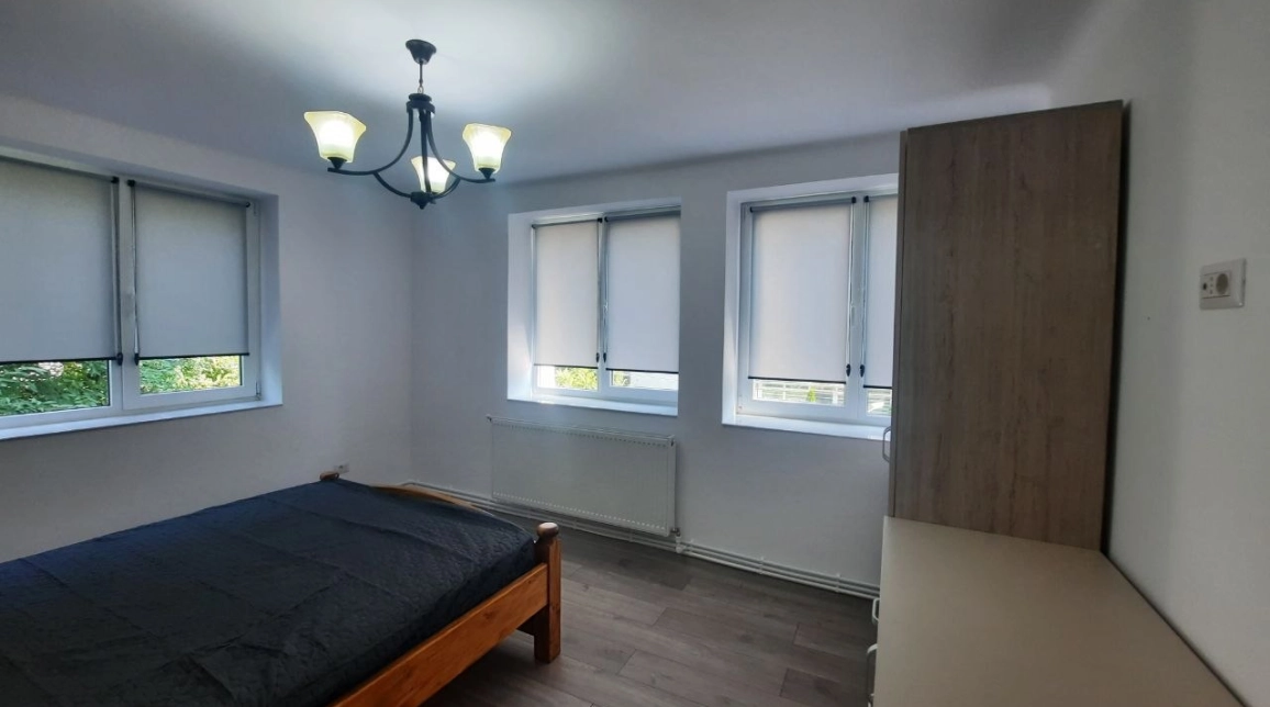 Oferta Central apartament 52 mp, 2 camere, semidecomandat, de inchiriat,  Banca Transilvania / Tribunal imagine 3