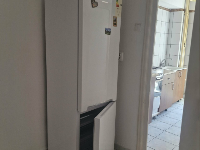 Apartament de inchiriat, 1 camera,  decomandat,  38 mp, Central,  (Gara= Billa) 163060