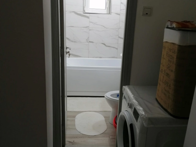 Apartament 3 camere - Central