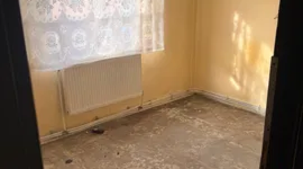Oferta Apartament de vanzare, 2 camere, semidecomandat, 38 mp, Savinesti imagine 2