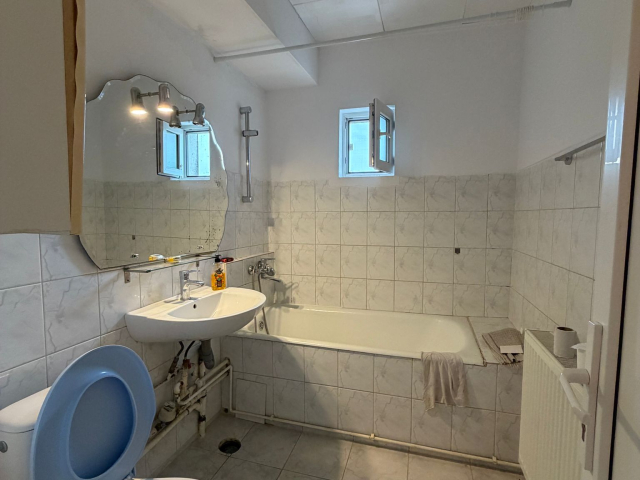 2 camere,  decomandat,  51 mp, de vanzare apartament in zona Nicolina,  (Nicolina 2 Prima statie) 162533