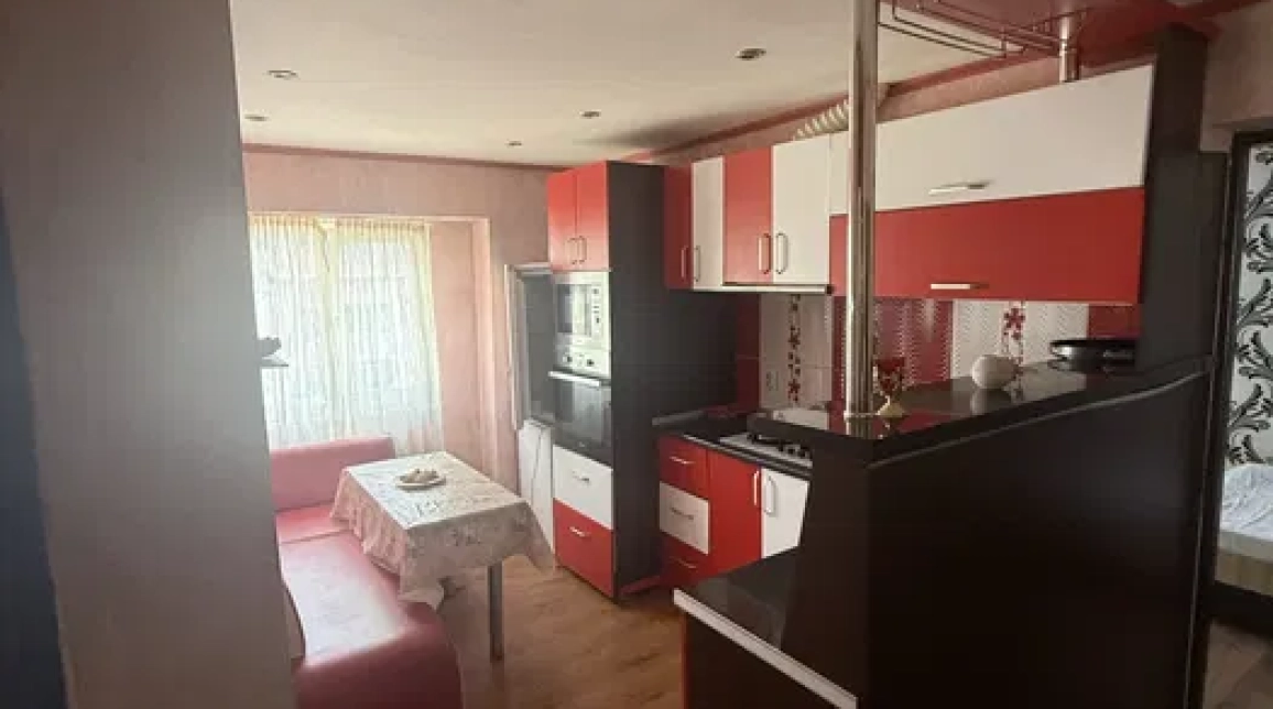 Oferta 3 camere, decomandat, 80 mp, de vanzare apartament in zona Maratei,  Regal imagine 6