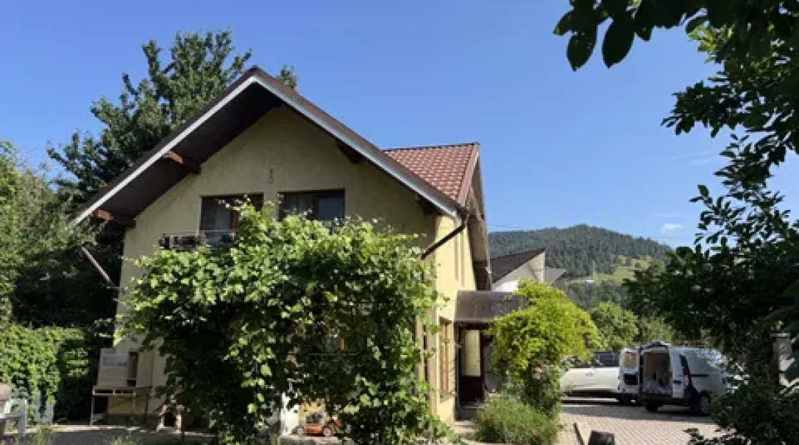 Oferta 3 camere, 155 mp, de vanzare casa in zona Pangarati,  Preluca imagine 5