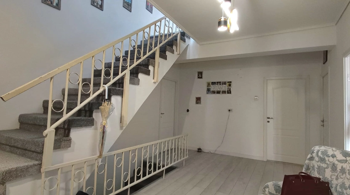 Oferta De vanzare casa, 5 camere, 333 mp, Aroneanu,  Langa Padure- cu  6381 teren  imagine 5