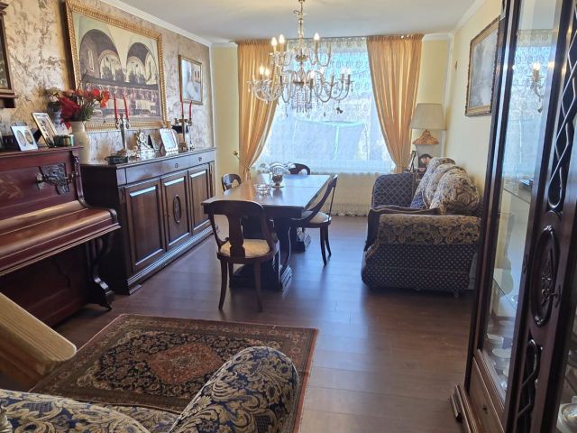 Vila de vanzare, 5 camere,  122mp, Breazu,  ( La Intrare) 162290