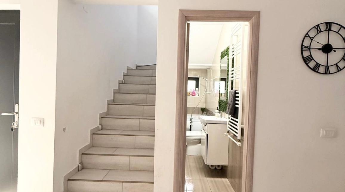 Oferta De vanzare casa, 4 camere, 127 mp, Miroslava,  dupa stadion imagine 7