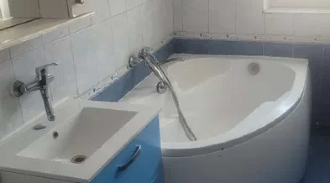 Oferta De vanzare apartament, 2 camere, semidecomandat, 50 mp, Precista,  Laguna imagine 7