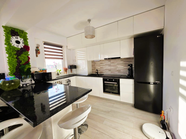 De vanzare apartament nou, 3 camere,  decomandat,  73 mp, Podul de Fier,  (Moara de Vant) 163327