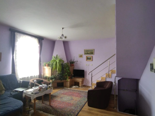 Apartament 5 camere - Copou