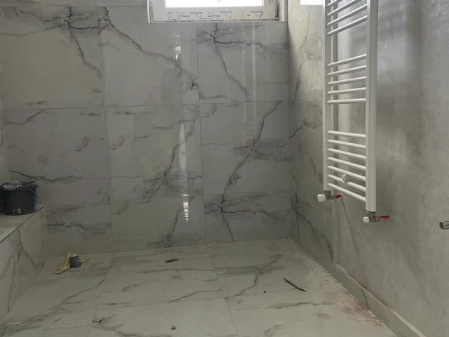 Apartament 4 camere - Rediu