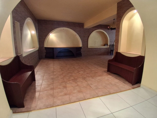 Apartament 5 camere - Bucium