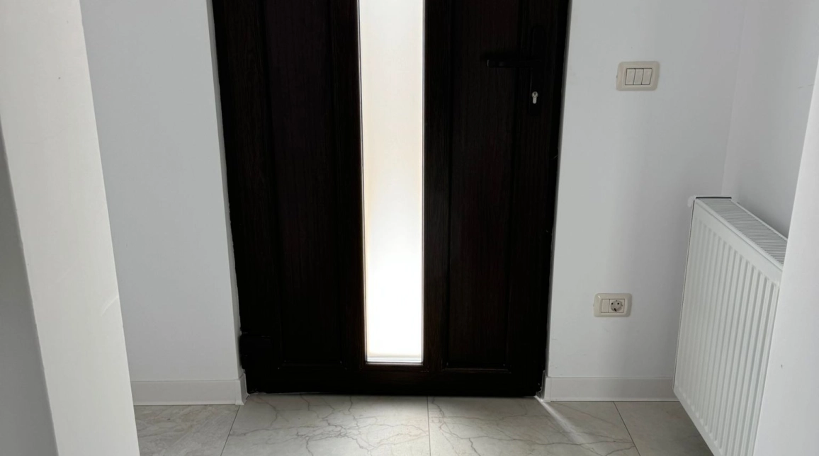 Oferta Casa de vanzare, 3 camere, 90 mp, Miroslava,  la 2.2 km de Primaria Miroslava imagine 7