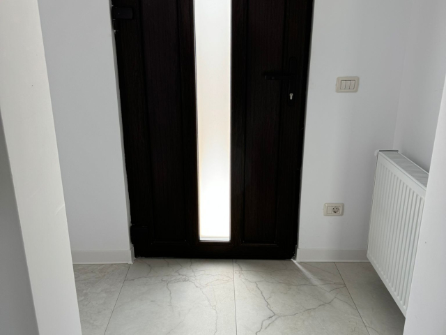 Casa de vanzare, 3 camere,  90mp, Miroslava,  (la 2.2 km de Primaria Miroslava) 161325