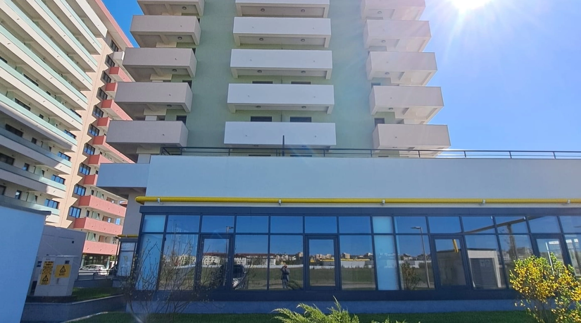 Oferta Apartament nou de vanzare, 2 camere, decomandat, 68 mp, Centru,  Podu Ros- Casa Sindicatelor imagine 1