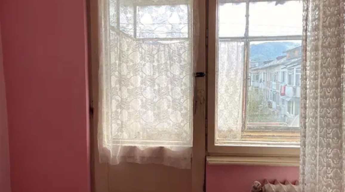 Oferta Apartament, 2 camere semidecomandat, 39 mp, Central, de vanzare,  Aurora / Dacia imagine 3