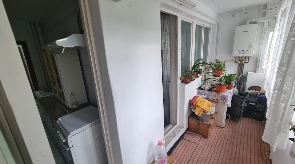 Oferta Tatarasi apartament 54 mp, 2 camere, semidecomandat, de vanzare,  Piata Chirila imagine 11