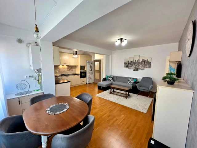 Apartament 3 camere - Valea Lupului