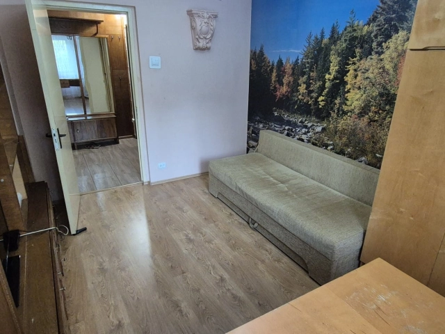 Apartament 3 camere - Centru