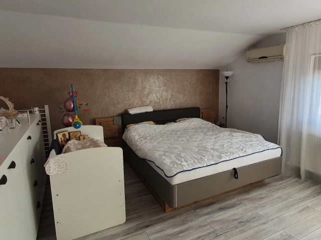 Apartament 3 camere - Tatarasi