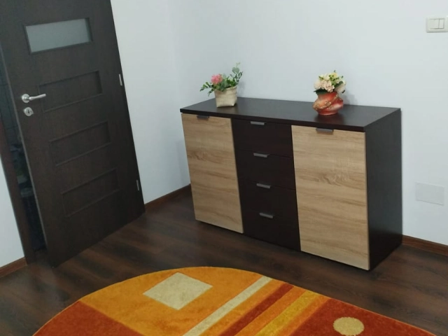 Apartament 5 camere - Valea Adanca