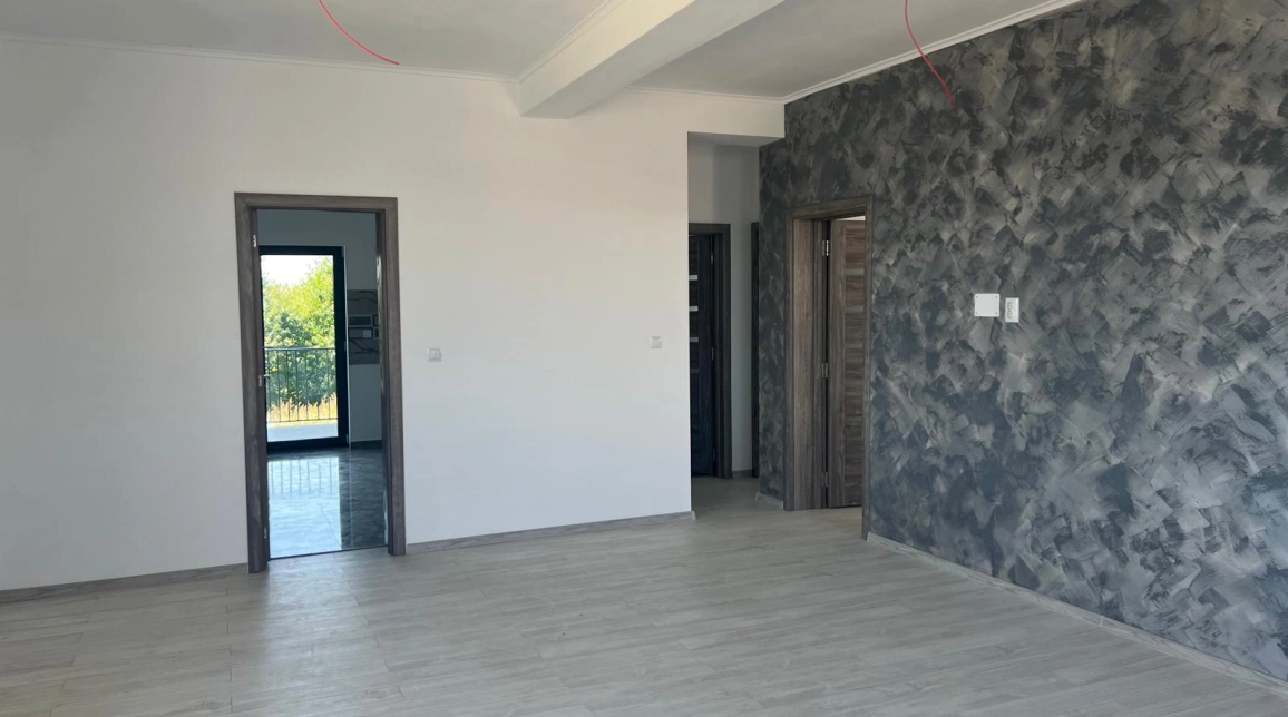 Oferta De vanzare casa, 4 camere, 104 mp, CUG,  5 drumuri - Valea Adanca imagine 2