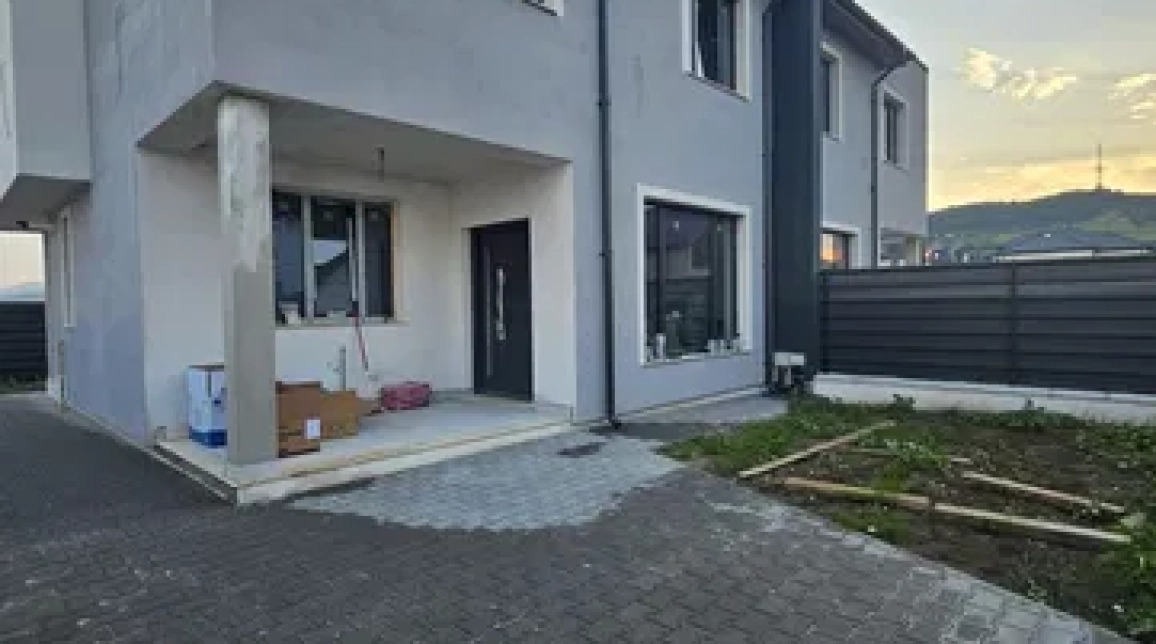 Oferta Casa de vanzare, 4 camere, 120 mp, Fermelor,   imagine 2