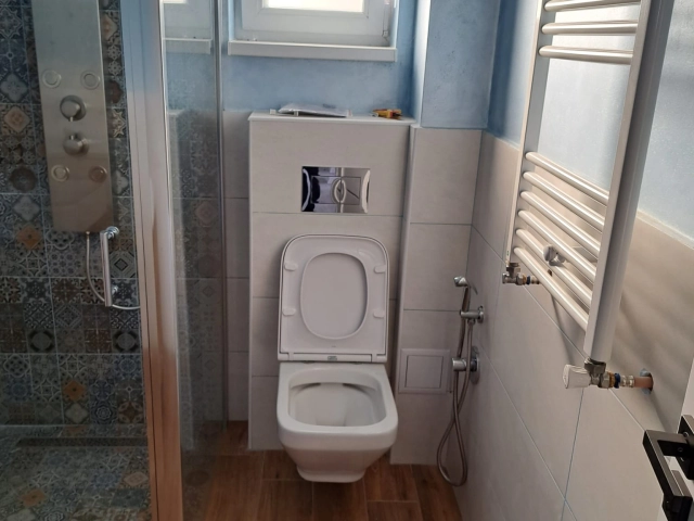 Apartament 4 camere - Breazu