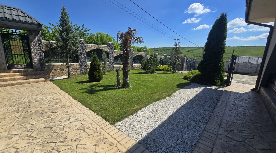 Oferta De vanzare casa, 5 camere, 180 mp, Visani,  700m de Freya imagine 4
