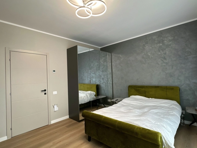 Apartament 4 camere - Bucium