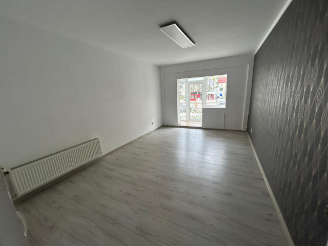 Spatiu comercial Alexandru cel Bun Zimbru 70mp  162101
