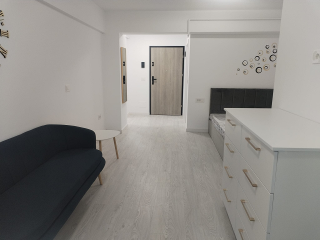 Apartament nou, 1 camera  decomandat,  43 mp, Galata, de inchiriat,  (Platoul Galata- Cartier de blocuri noi) 162861