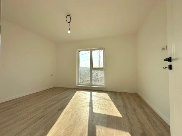 Apartament 3 camere - Bucium