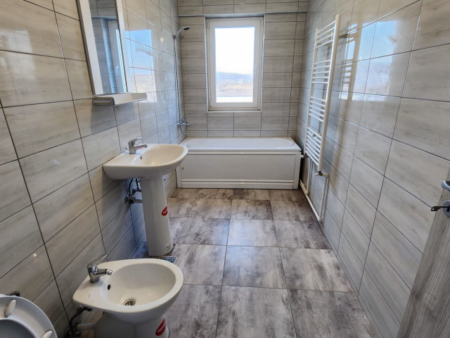 Bucium apartament nou  64 mp, 2 camere,  decomandat, de vanzare,  (800m in spate la Lidl) 160299