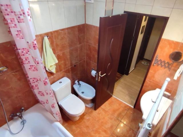 Apartament, 3 camere  decomandat,  65 mp, Dacia, de vanzare,  (Scoala George Cosbuc) 162406
