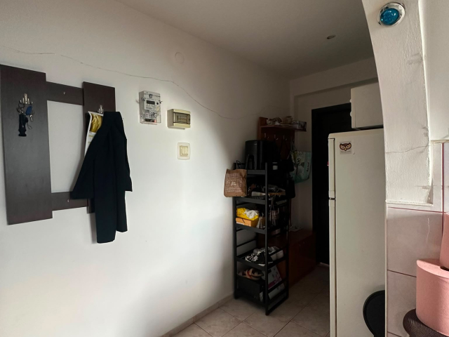 Apartament de vanzare, 2 camere,  semidecomandat,  48 mp, Podu Ros,  (Sensul Giratoriu) 163160