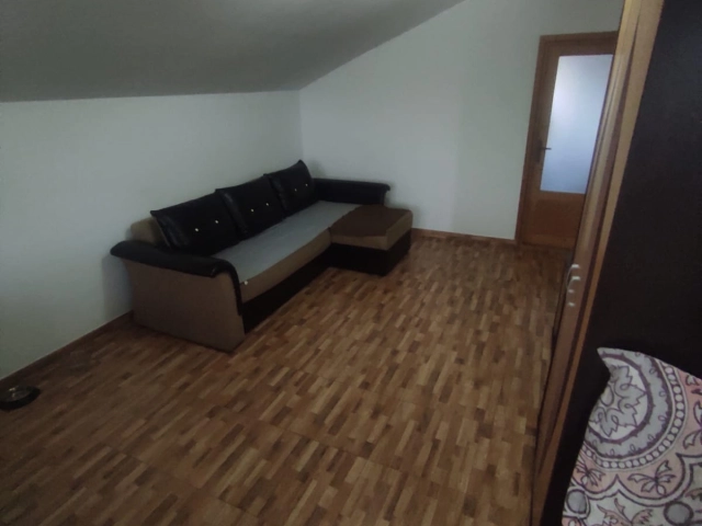 Apartament 6 camere - Copou