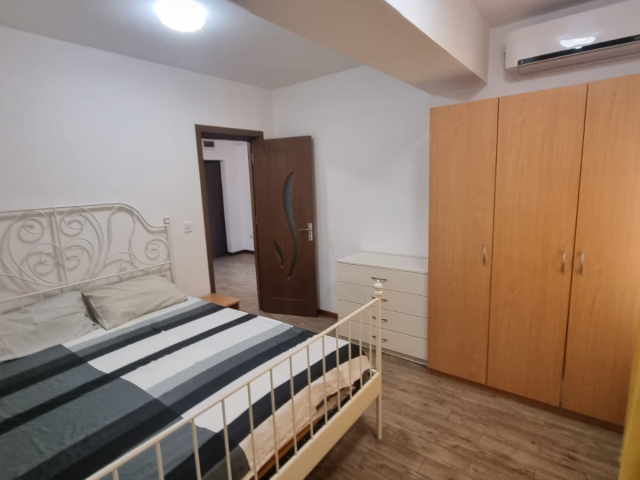 De inchiriat apartament nou, 3 camere,  semidecomandat,  60 mp, Tudor Vladimirescu,  (5 min pana la Iulius Mall ) 162542